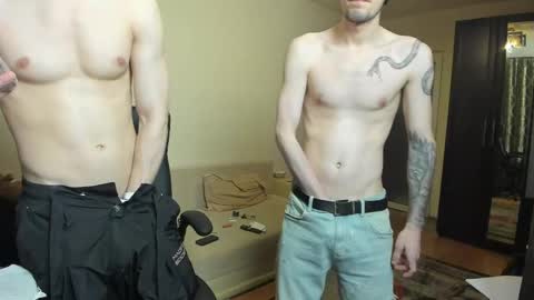 Justin online show from April 17, 2026, 8:12 pm