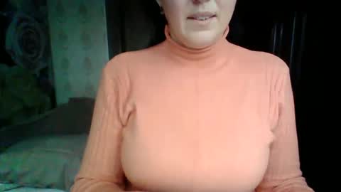 awesomeladyy online show from December 24, 2024, 9:28 am