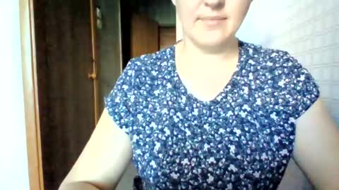 awesomeladyy online show from June 21, 2026, 6:49 am