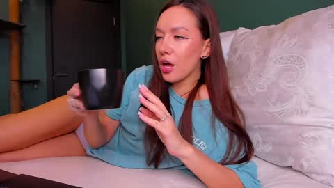 Awgustina online show from February 2, 2025, 10:24 am