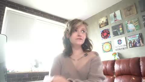Snapshot of awondrr chatting on July 11, 2026, 11:02 am Alice online show from July 11, 2026, 11:02 am