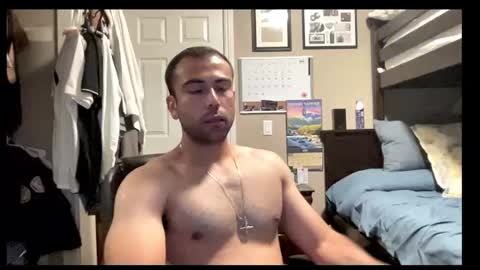 Snapshot of axel101101 chatting on July 4, 2026, 10:21 am Axel Palacios online show from July 4, 2026, 10:21 am