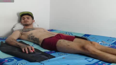 Axel online show from March 8, 2025, 10:24 pm