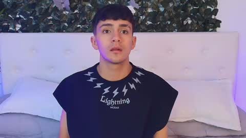 axel_draven online show from September 15, 2025, 11:21 am