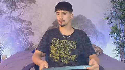 Snapshot of axel_draven chatting on March 17, 2026, 12:19 pm axel_draven online show from March 17, 2026, 12:19 pm