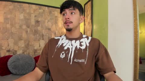 Snapshot of axel_draven chatting on March 31, 2026, 12:16 pm axel_draven online show from March 31, 2026, 12:16 pm