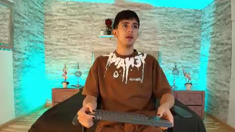 axel_draven online show from June 29, 2026, 12:16 pm