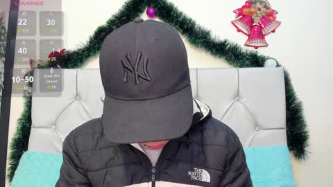 Axel Evanss online show from December 14, 2024, 1:05 pm