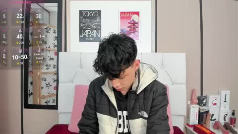 Axel Evanss online show from September 9, 2025, 1:32 pm