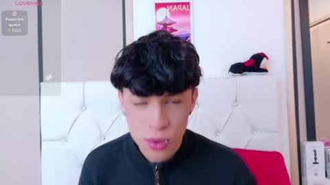 Snapshot of axel_evanss chatting on April 24, 2026, 2:41 pm Axel Evanss online show from April 24, 2026, 2:41 pm