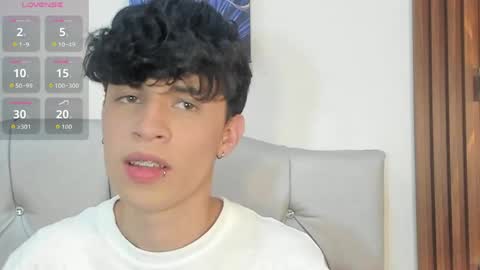 Snapshot of axel_evanss chatting on May 14, 2026, 5:53 pm Axel Evanss online show from May 14, 2026, 5:53 pm