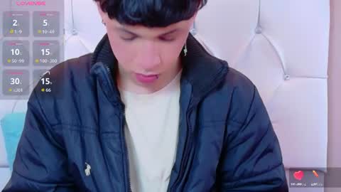 Snapshot of axel_evanss chatting on July 10, 2026, 1:14 pm Axel Evanss online show from July 10, 2026, 1:14 pm