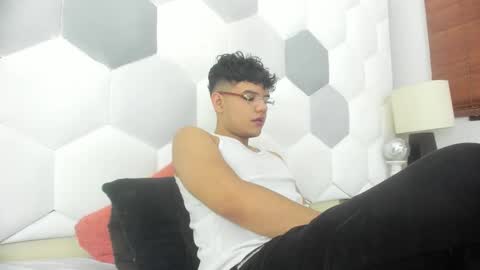 Axel Forte online show from January 17, 2026, 1:27 pm