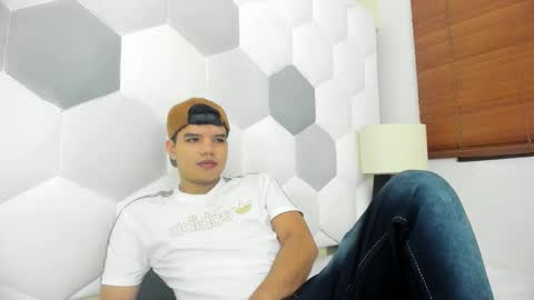 Axel Forte online show from February 27, 2026, 1:22 pm