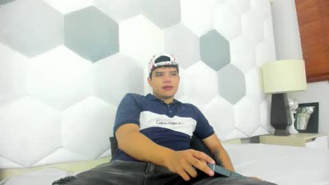 Axel Forte online show from March 19, 2026, 1:37 pm