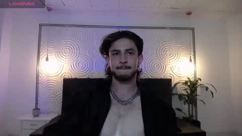 Snapshot of axel_porn_ chatting on June 20, 2026, 2:14 am Axel online show from June 20, 2026, 2:14 am