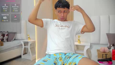 Alex online show from November 20, 2025, 4:12 am