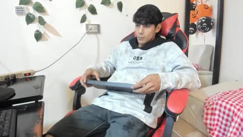 Snapshot of axel_rosse2 chatting on November 3, 2025, 11:59 pm axel_rosse2 online show from November 3, 2025, 11:59 pm