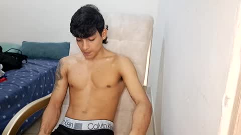 Snapshot of axel_rosse2 chatting on January 17, 2026, 2:11 pm axel_rosse2 online show from January 17, 2026, 2:11 pm