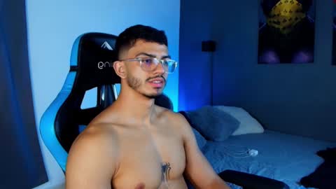 axel stein NEW ACCOUNT online show from February 5, 2025, 5:20 am