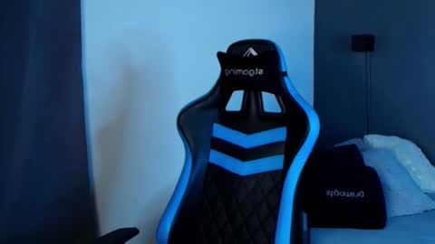 axel stein NEW ACCOUNT online show from February 17, 2025, 2:42 am