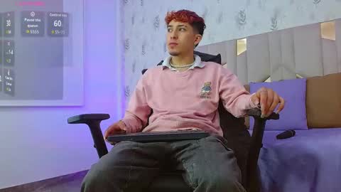 AXEL  online show from September 30, 2025, 3:33 am