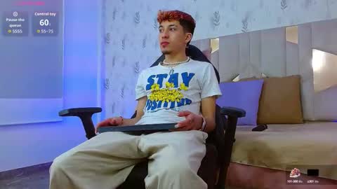 AXEL  online show from October 4, 2025, 3:48 am