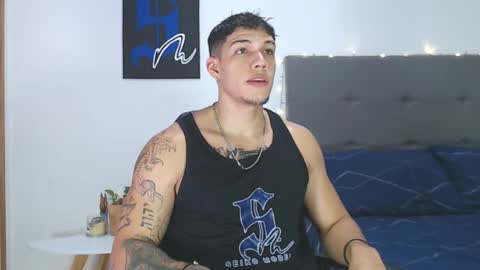 INDEPENDENT MODEL  online show from January 13, 2025, 4:50 am