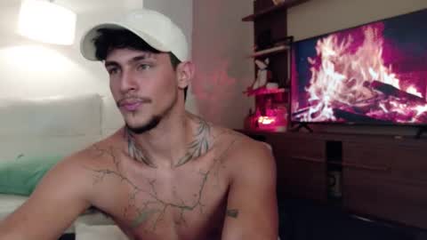 axelblack7 online show from February 27, 2026, 12:16 pm