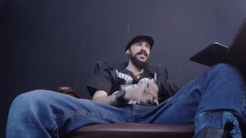 AxelColton online show from February 5, 2025, 6:35 am