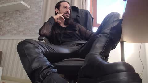 AxelColton online show from October 17, 2025, 10:29 am