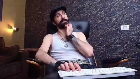 AxelColton online show from January 12, 2026, 11:26 am