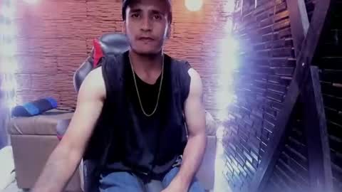 Axell Cross2 online show from January 29, 2025, 1:16 am