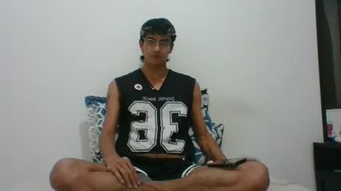 Axel  online show from March 11, 2025, 2:43 am