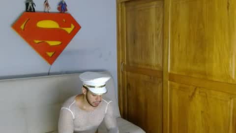 Snapshot of axellblue chatting on July 20, 2026, 11:07 pm axellblue online show from July 20, 2026, 11:07 pm