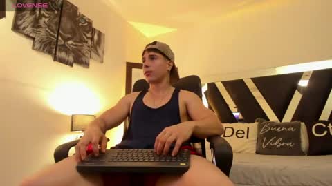 Snapshot of axelmartinezz chatting on June 4, 2026, 8:59 pm axelmartinezz online show from June 4, 2026, 8:59 pm