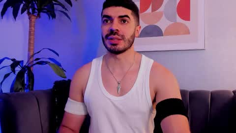 Axel Thompsom online show from December 4, 2025, 11:19 am