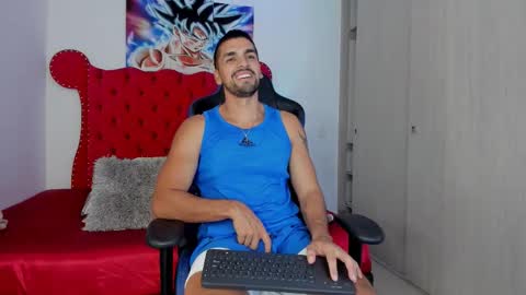 Axel online show from November 24, 2025, 7:02 pm