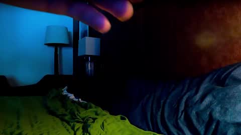 Snapshot of axl_fx chatting on February 1, 2025, 6:29 pm Axl online show from February 1, 2025, 6:29 pm