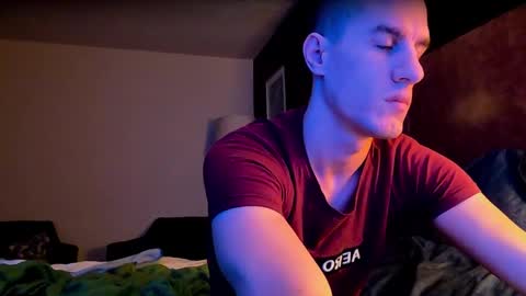 Snapshot of axl_fx chatting on February 17, 2025, 3:58 am Axl online show from February 17, 2025, 3:58 am