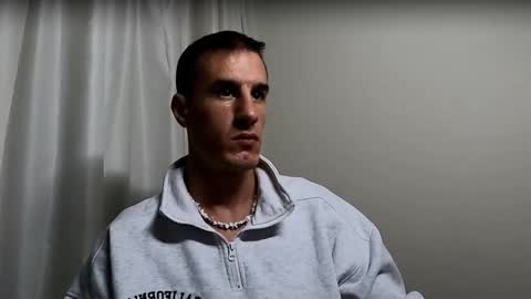 Snapshot of axl_fx chatting on September 23, 2025, 1:08 am Axl online show from September 23, 2025, 1:08 am