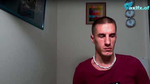 Snapshot of axl_fx chatting on October 11, 2025, 11:36 pm Axl online show from October 11, 2025, 11:36 pm