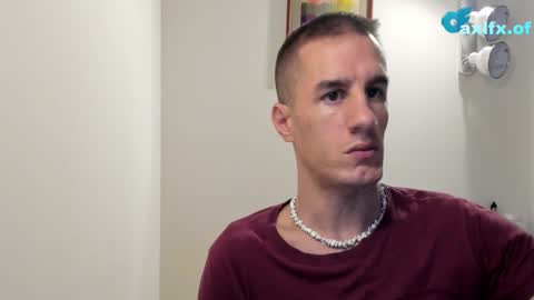 Snapshot of axl_fx chatting on October 28, 2025, 10:34 pm Axl online show from October 28, 2025, 10:34 pm