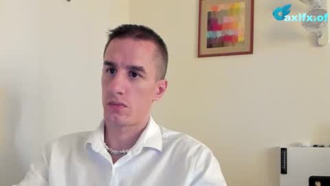 Snapshot of axl_fx chatting on November 3, 2025, 12:50 pm Axl online show from November 3, 2025, 12:50 pm