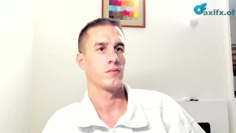 Snapshot of axl_fx chatting on November 4, 2025, 6:51 pm Axl online show from November 4, 2025, 6:51 pm