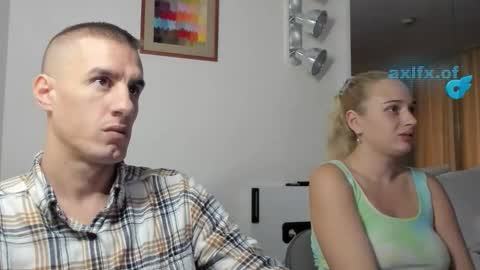 Snapshot of axl_fx chatting on November 12, 2025, 4:02 am Axl online show from November 12, 2025, 4:02 am