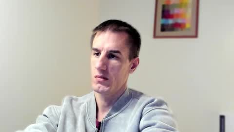 Snapshot of axl_fx chatting on December 16, 2025, 3:50 pm Axl online show from December 16, 2025, 3:50 pm