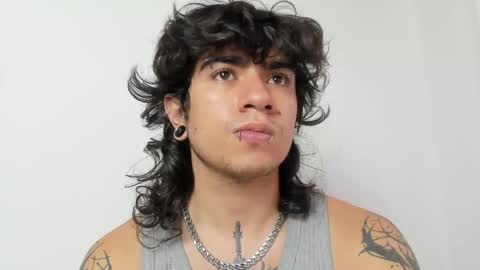 Snapshot of axl_kush_ chatting on April 29, 2026, 12:20 pm Axel Kush online show from April 29, 2026, 12:20 pm