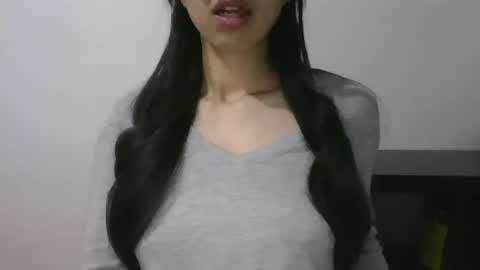 axue online show from January 26, 2025, 1:09 am