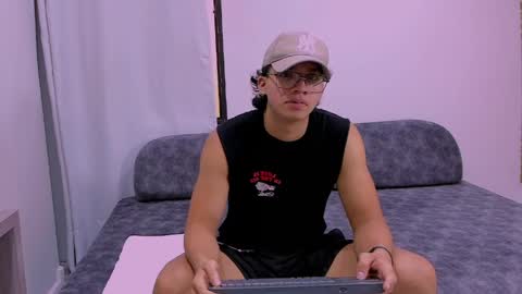 Axxel online show from April 6, 2026, 7:26 pm